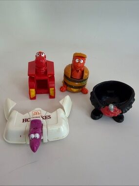 McDonalds Vintage 1990 toys dinosaurs